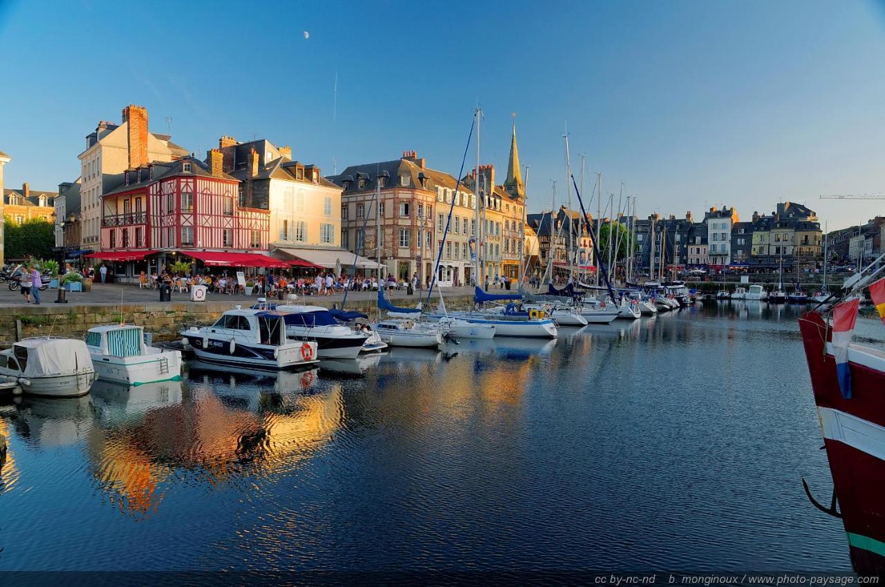 Le Romantica - Les Suites Romantiques Honfleur Exterior photo